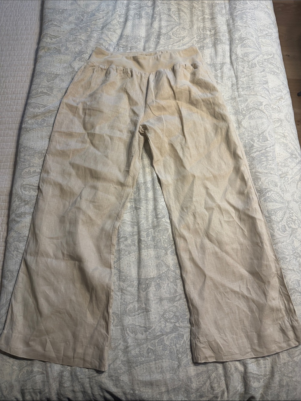 Calvin Klein Wide-Leg Linen Pants in Light Beige